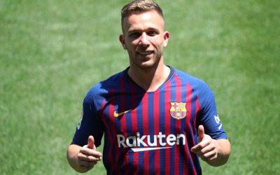 Así quiere convencer la Juve a Arthur: entrenos por la noche, en discotecas y con cubatas