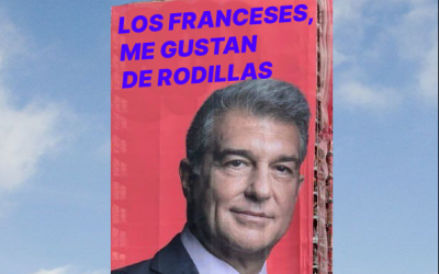 Laporta cuelga una pancarta en la Torre Eiffel: «Los franceses, me gustan de rodillas»