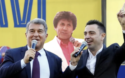 Laporta y Xavi terminan el día cantando en un karaoke en homenaje a Georgie Dann