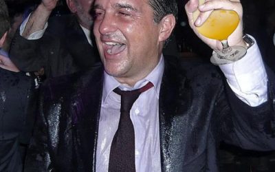 Un Bar de Barcelona crea un cocktail de piña que cuesta 75€ en honor a Raphinha